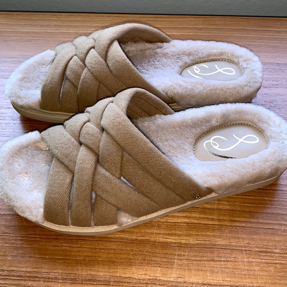 Sam Edelman Vaughn Faux Fur Woven tan slide sandal